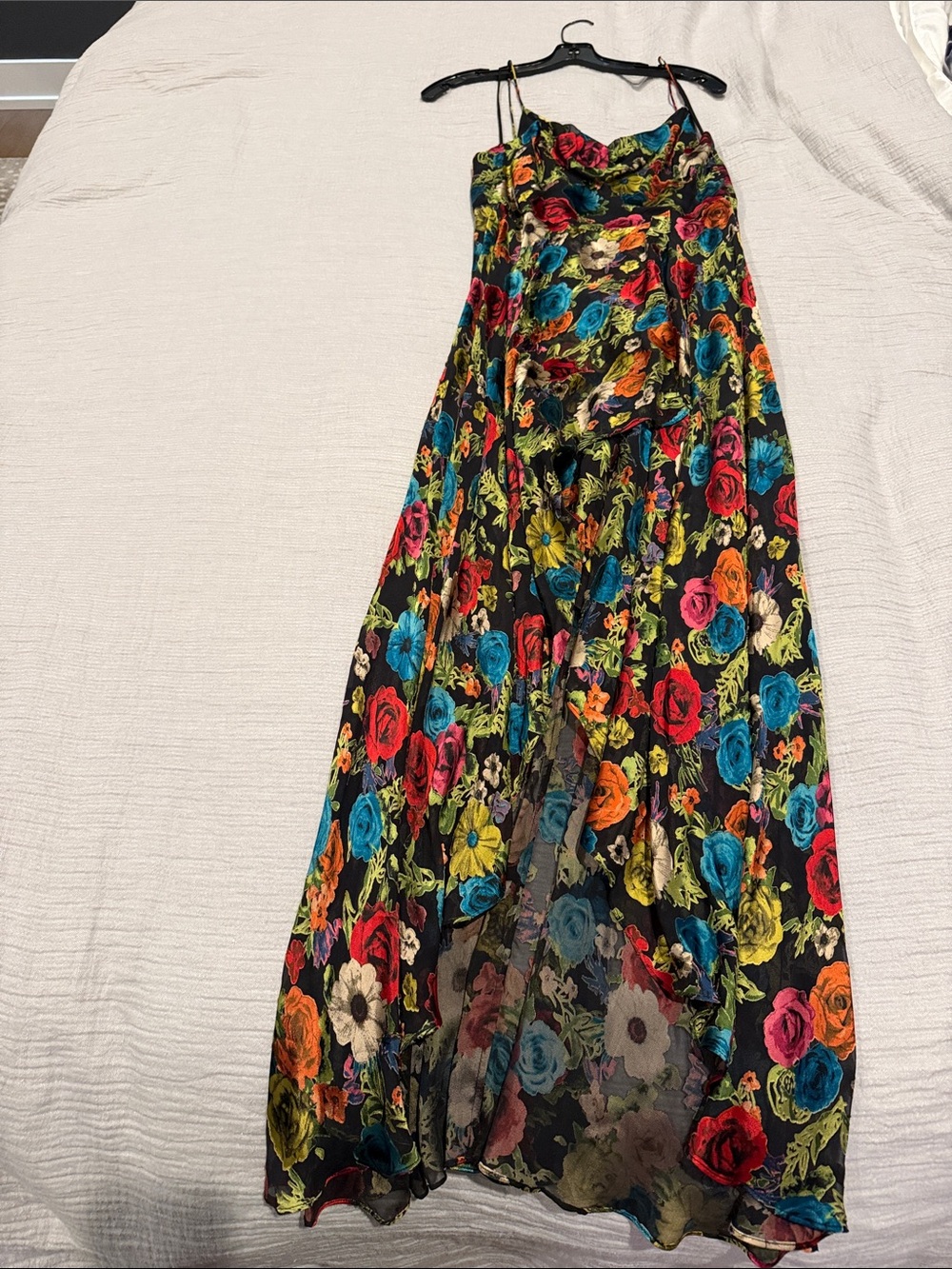 Alice + Olivia Black silk blend Maxi hi lo dress midnight rose size 4